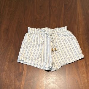 2 FOR $7 ITEM.  Urban Outfitters Shorts.  Size XS.
